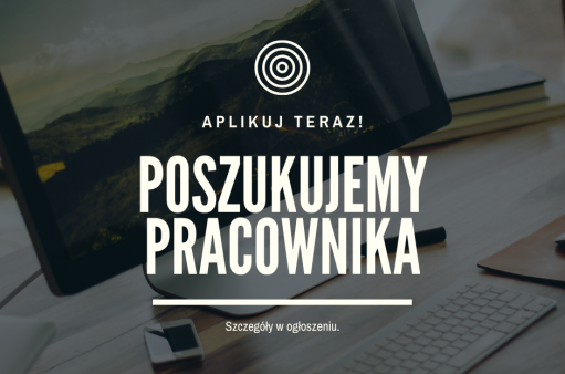 Na zdjęciu ekran komputera i napis aplikuj